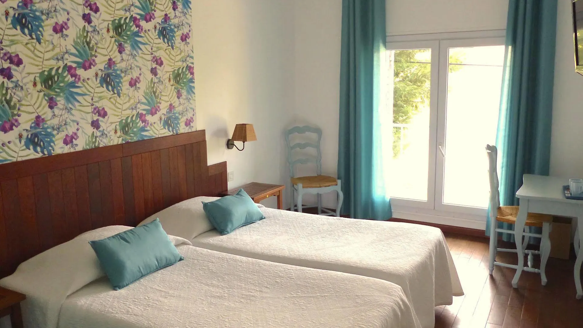 Logis Hotel La Sommellerie Châteauneuf-du-Pape