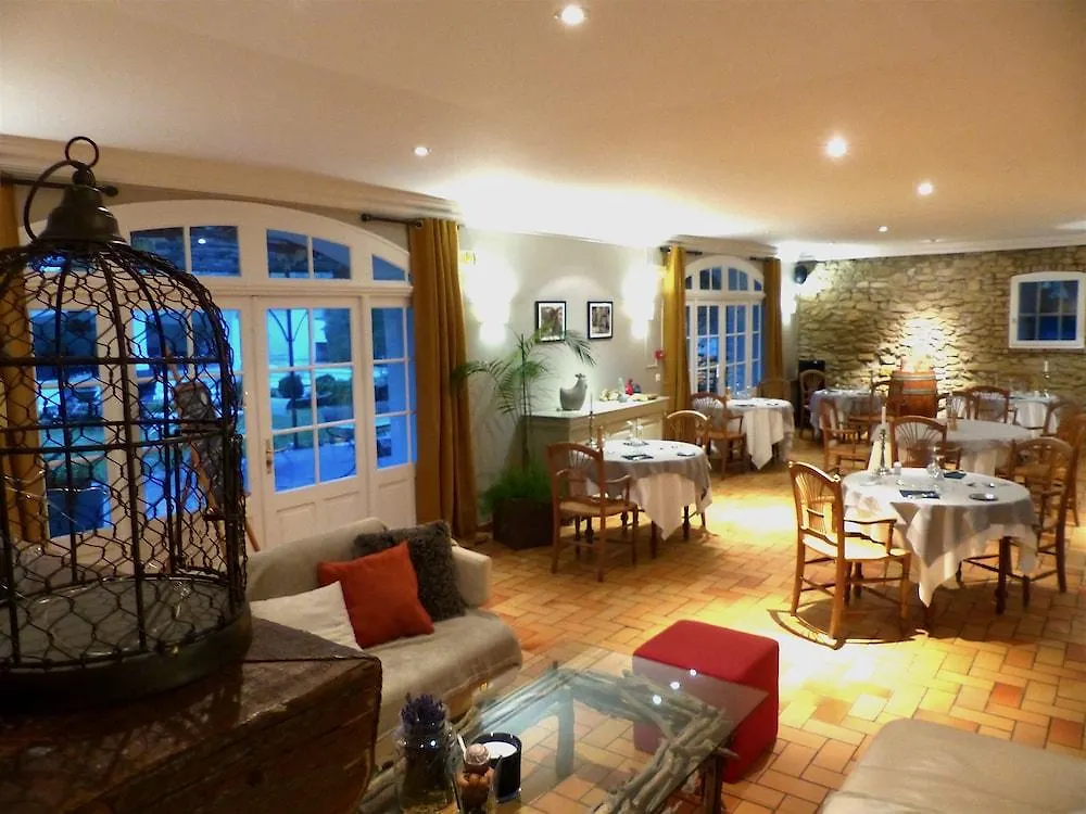 Logis Hotel La Sommellerie Châteauneuf-du-Pape 3*,  Francia