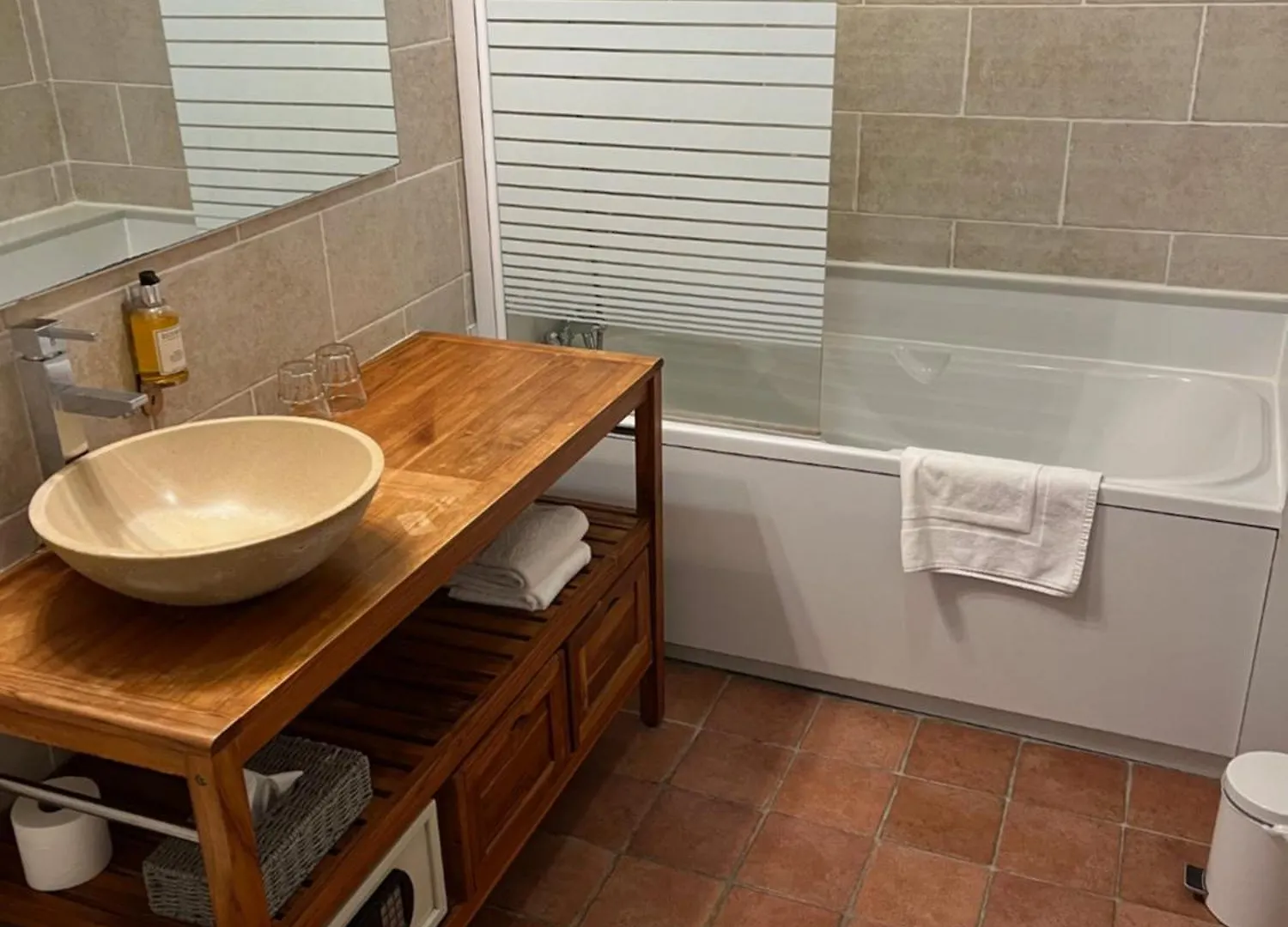 Logis Hotel La Sommellerie Châteauneuf-du-Pape Francia
