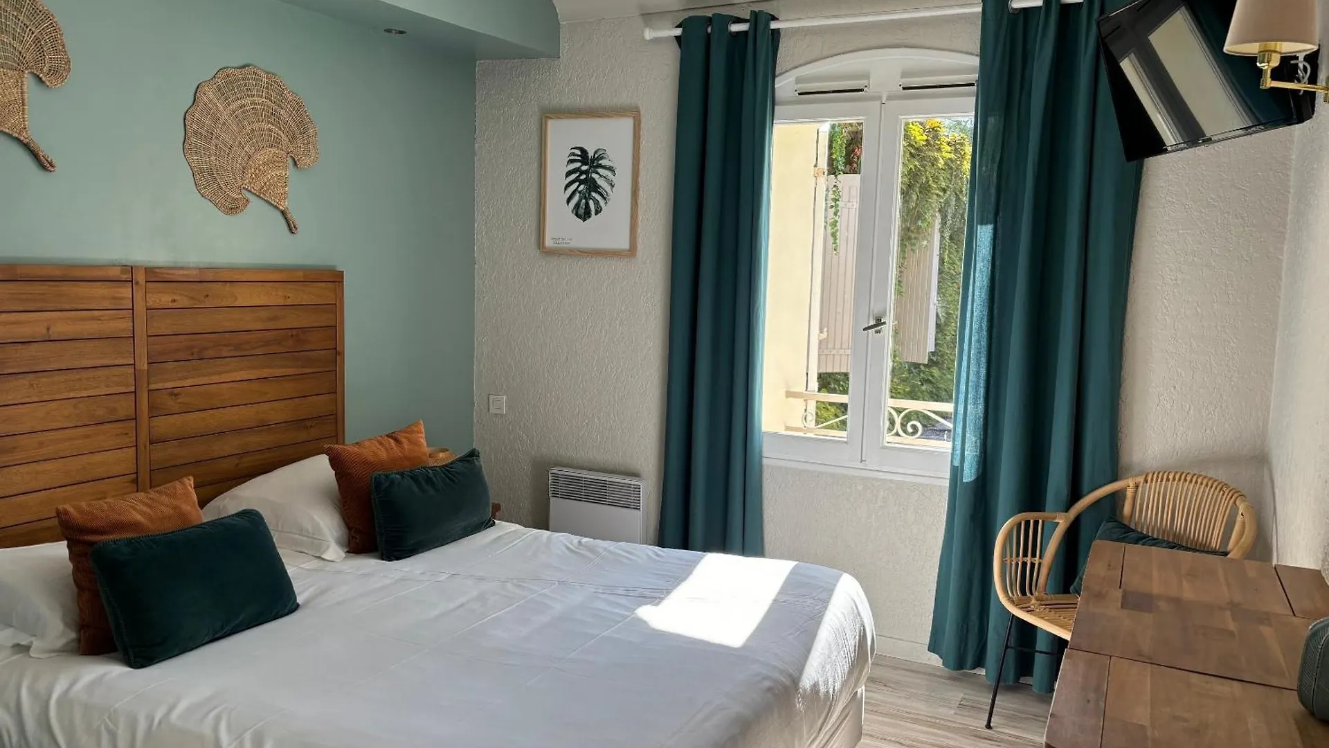 Logis Hotel La Sommellerie Châteauneuf-du-Pape