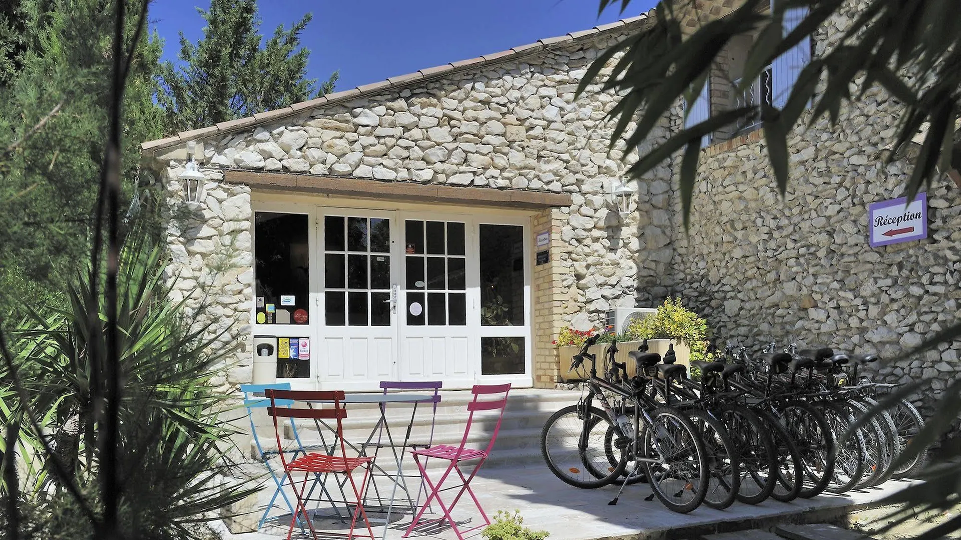 Logis Hotel La Sommellerie Chateauneuf-du-Pape